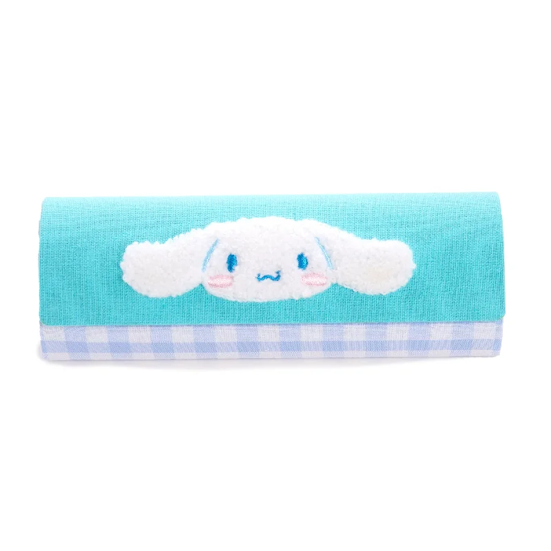 - Cat anti-jump window safety netCinnamoroll Chenille Gingham Eyewear Case