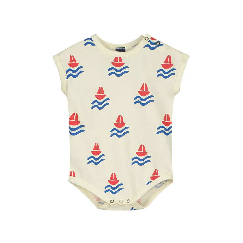 - Pet stroller can be taken on the planeBonmot Ivory Allover Boats Bodysuit