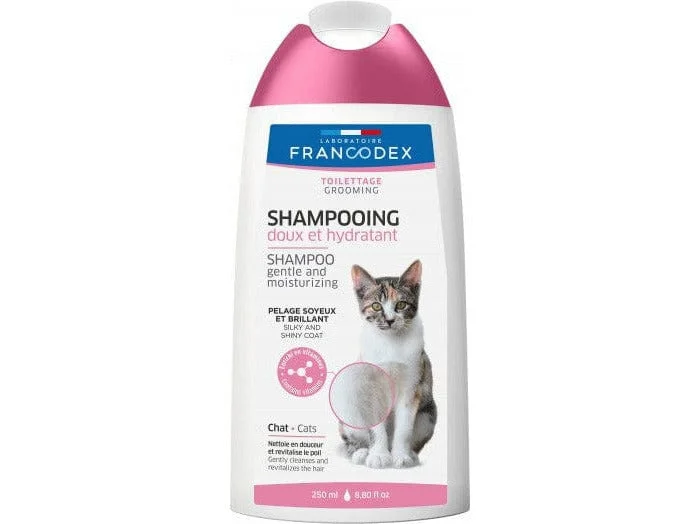 - ​​Christmas pet Christmas clothingGentle And Moisturizing Shampoo Cat 250Ml